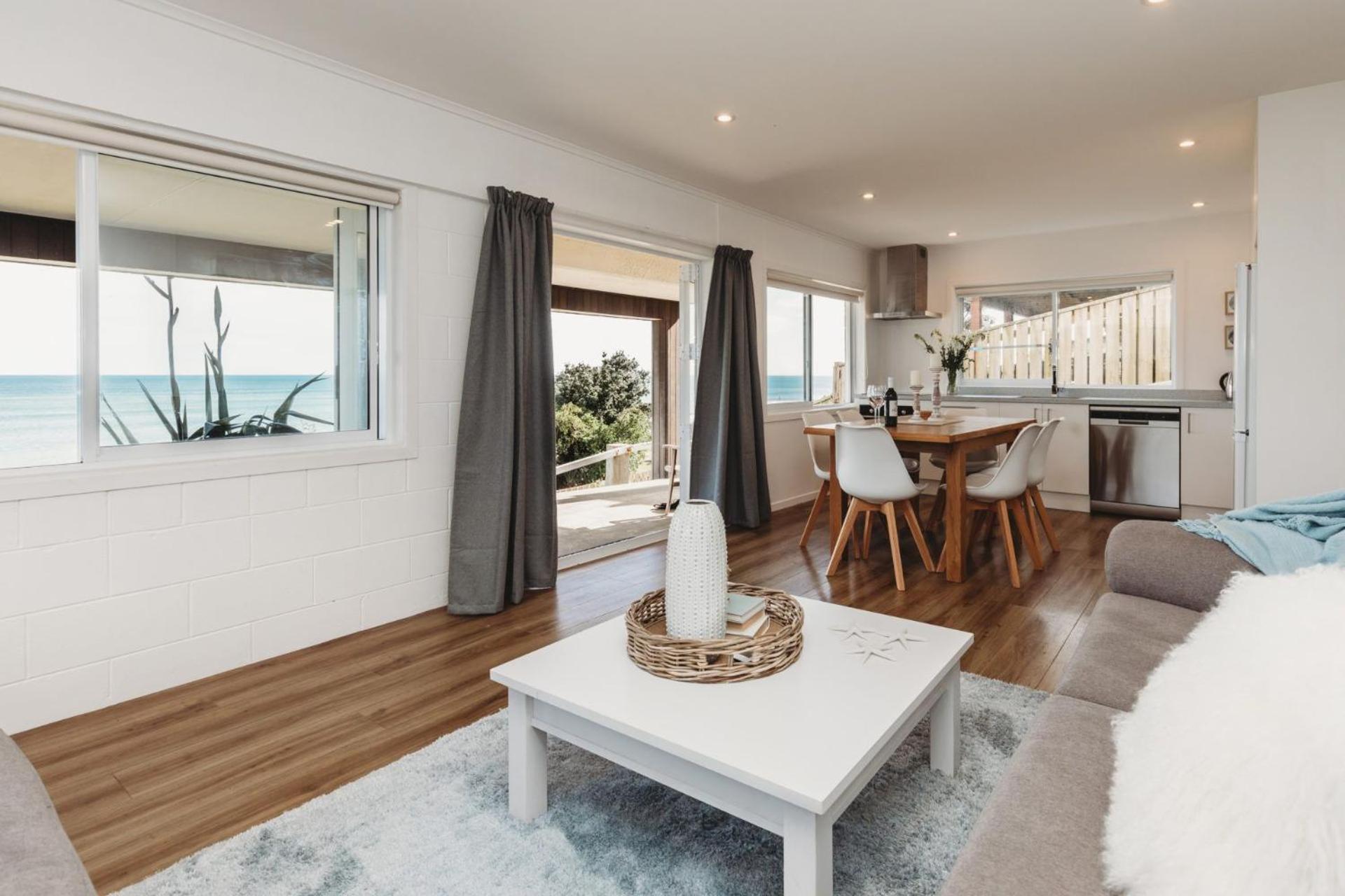 Wow On Wanaka Bay Apartment นิวพลีมัธ ภายนอก รูปภาพ