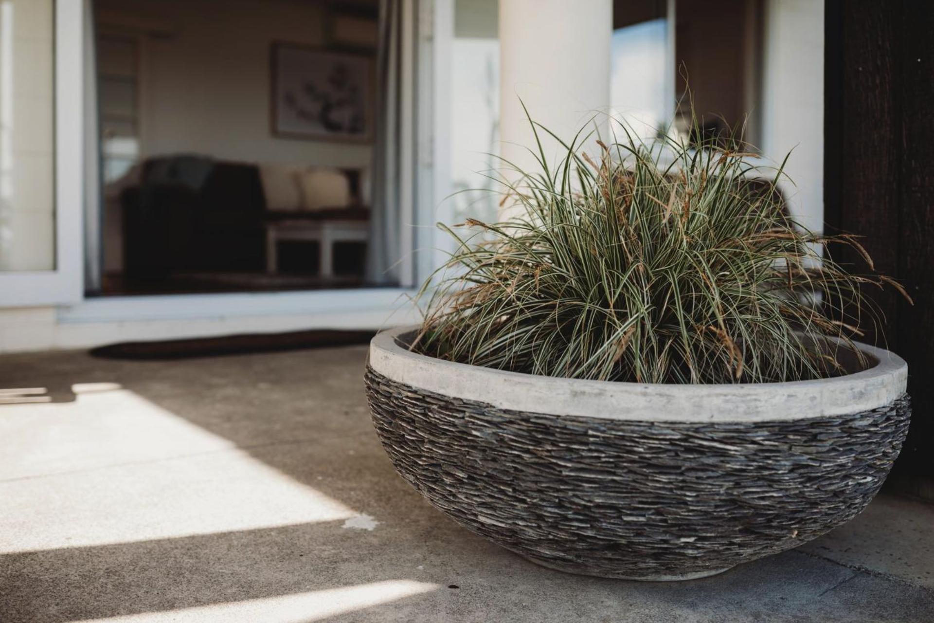 Wow On Wanaka Bay Apartment นิวพลีมัธ ภายนอก รูปภาพ